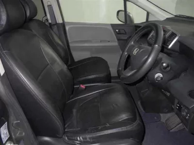 Honda FREED  с аукциона в Японии