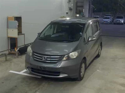 Honda FREED  с аукциона в Японии