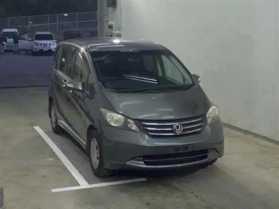 Honda FREED  с аукциона в Японии