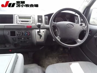 Toyota HIACE VAN  с аукциона в Японии