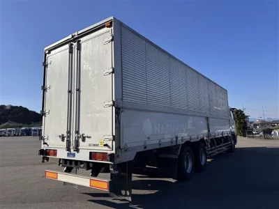 Mitsubishi FUSO TRUCK  с аукциона в Японии