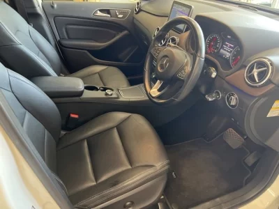 Mercedes-Benz B CLASS