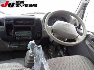 Toyota DYNA  с аукциона в Японии