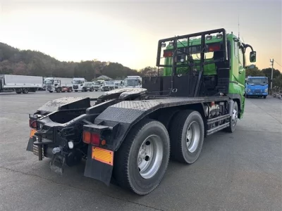 Mitsubishi FUSO TRUCK  с аукциона в Японии