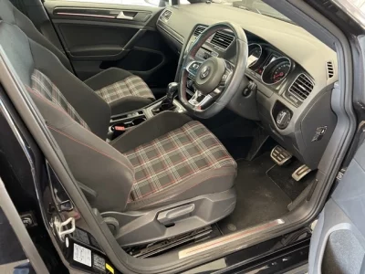 Volkswagen GOLF  с аукциона в Японии