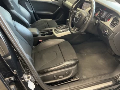 Audi A4  с аукциона в Японии