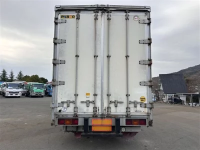 Isuzu TRUCK  с аукциона в Японии