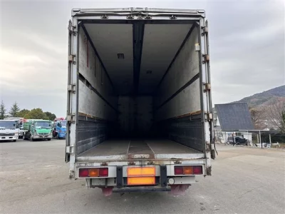 Isuzu TRUCK  с аукциона в Японии