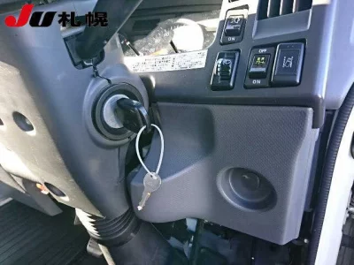 Isuzu ELF  с аукциона в Японии