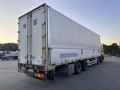 Isuzu TRUCK  с аукциона в Японии