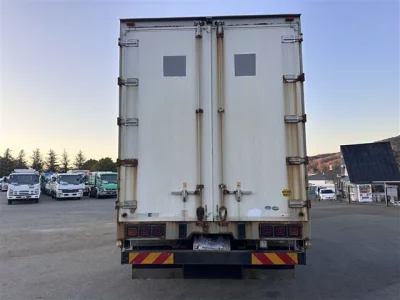 Isuzu TRUCK  с аукциона в Японии