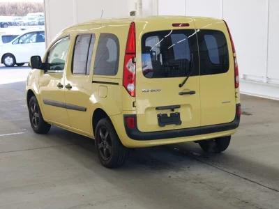 Renault KANGOO  с аукциона в Японии