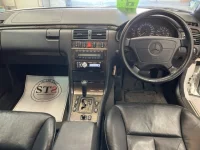 Mercedes-Benz E CLASS WAGON лот № 5103 оценка 3.5  с аукциона в Японии 4