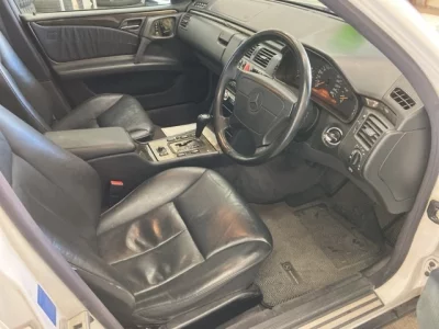 Mercedes-Benz E CLASS WAGON  с аукциона в Японии