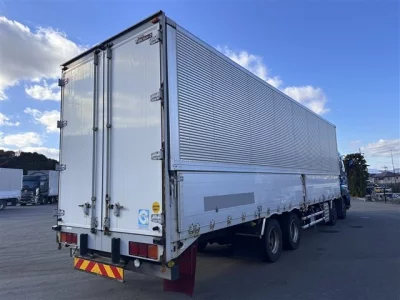 Isuzu TRUCK  с аукциона в Японии