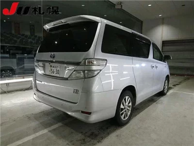 Toyota VELLFIRE  с аукциона в Японии