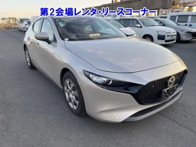 Mazda MAZDA3  с аукциона в Японии