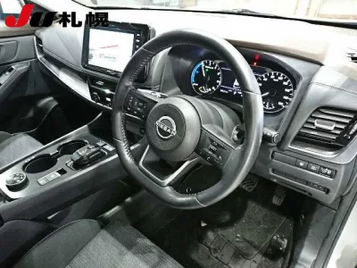 Nissan X-TRAIL  с аукциона в Японии