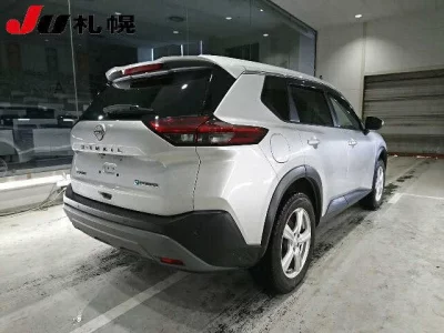 Nissan X-TRAIL  с аукциона в Японии