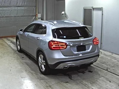 Mercedes-Benz GLA CLASS  с аукциона в Японии