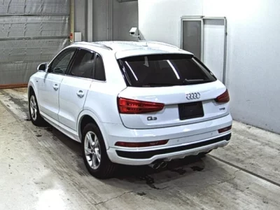 Audi Q3  с аукциона в Японии
