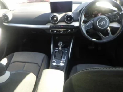 Audi Q2  с аукциона в Японии