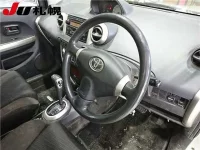 Toyota IST лот № 3040 оценка -  с аукциона в Японии 1