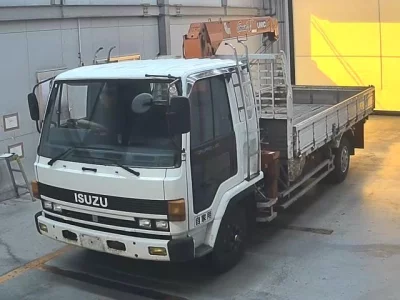 Isuzu FORWARD  с аукциона в Японии