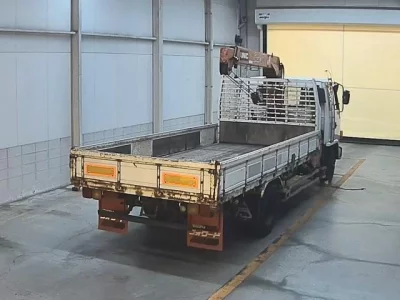 Isuzu FORWARD  с аукциона в Японии