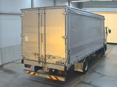 Isuzu FORWARD  с аукциона в Японии