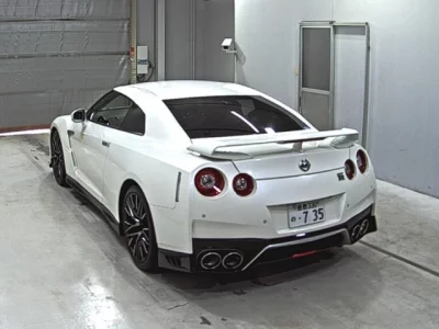 Nissan GT-R  с аукциона в Японии