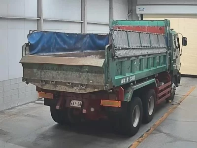 Isuzu TRUCK