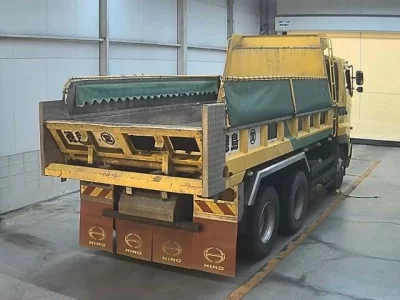 Hino TRUCK