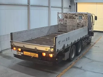 Isuzu FORWARD  с аукциона в Японии