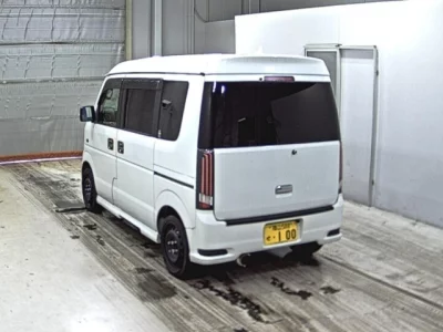 Nissan CLIPPER RIO  с аукциона в Японии