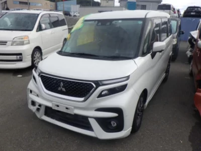 Mitsubishi DELICA D2