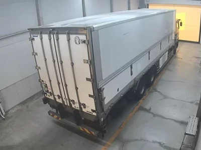 Mitsubishi FUSO TRUCK  с аукциона в Японии