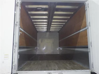 Isuzu FORWARD  с аукциона в Японии