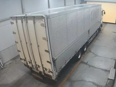 Mitsubishi FUSO TRUCK  с аукциона в Японии