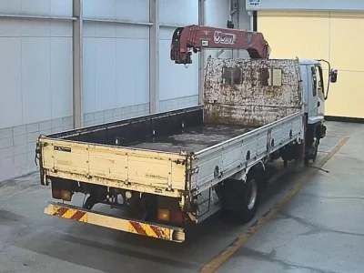 Isuzu FORWARD  с аукциона в Японии