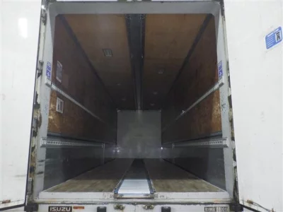 Isuzu TRUCK  с аукциона в Японии