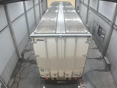 Mitsubishi FUSO TRUCK  с аукциона в Японии