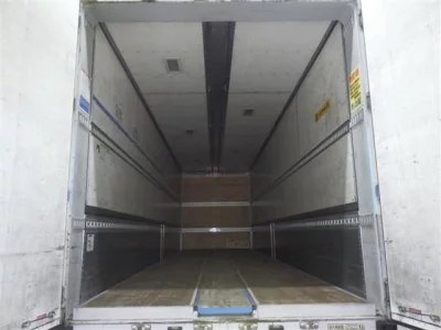 Mitsubishi FUSO TRUCK  с аукциона в Японии