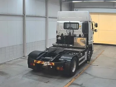 Hino TRUCK