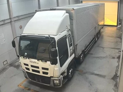 Isuzu TRUCK  с аукциона в Японии