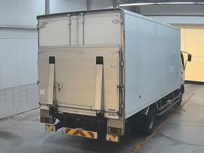 Mitsubishi FUSO FIGHTER  с аукциона в Японии