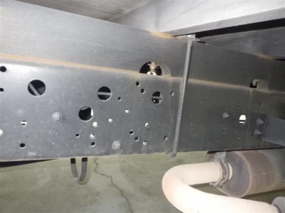 Isuzu FORWARD  с аукциона в Японии