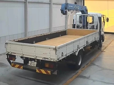 Isuzu FORWARD