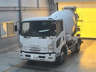 Isuzu FORWARD  с аукциона в Японии