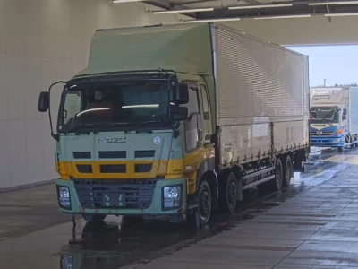Isuzu GIGA  с аукциона в Японии